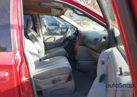 2005 Chrysler Town & Country Lx z USA, uszkodzony, nr VIN 2C4GP44R25R103041